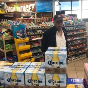 Meet your Posher, Ali